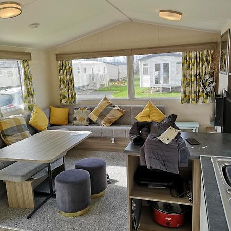 Lakeland Leisure Park Hotel Flookburgh Buitenkant foto
