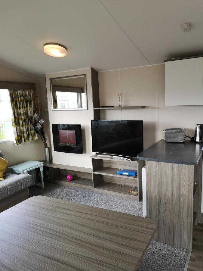 Lakeland Leisure Park Hotel Flookburgh Buitenkant foto